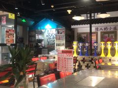 -马路牙子烧烤音乐酒馆(望京店)