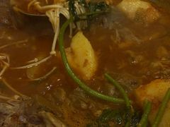 -喇喇排骨火锅·传统韩式脊骨汤(望京西园总店)