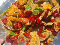 -喝丢一只鞋海鲜烧烤·海肠捞饭(北京街店)