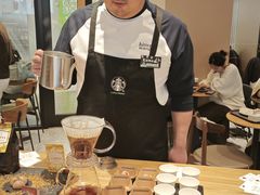 -星巴克(上海长宁来福士1F店)