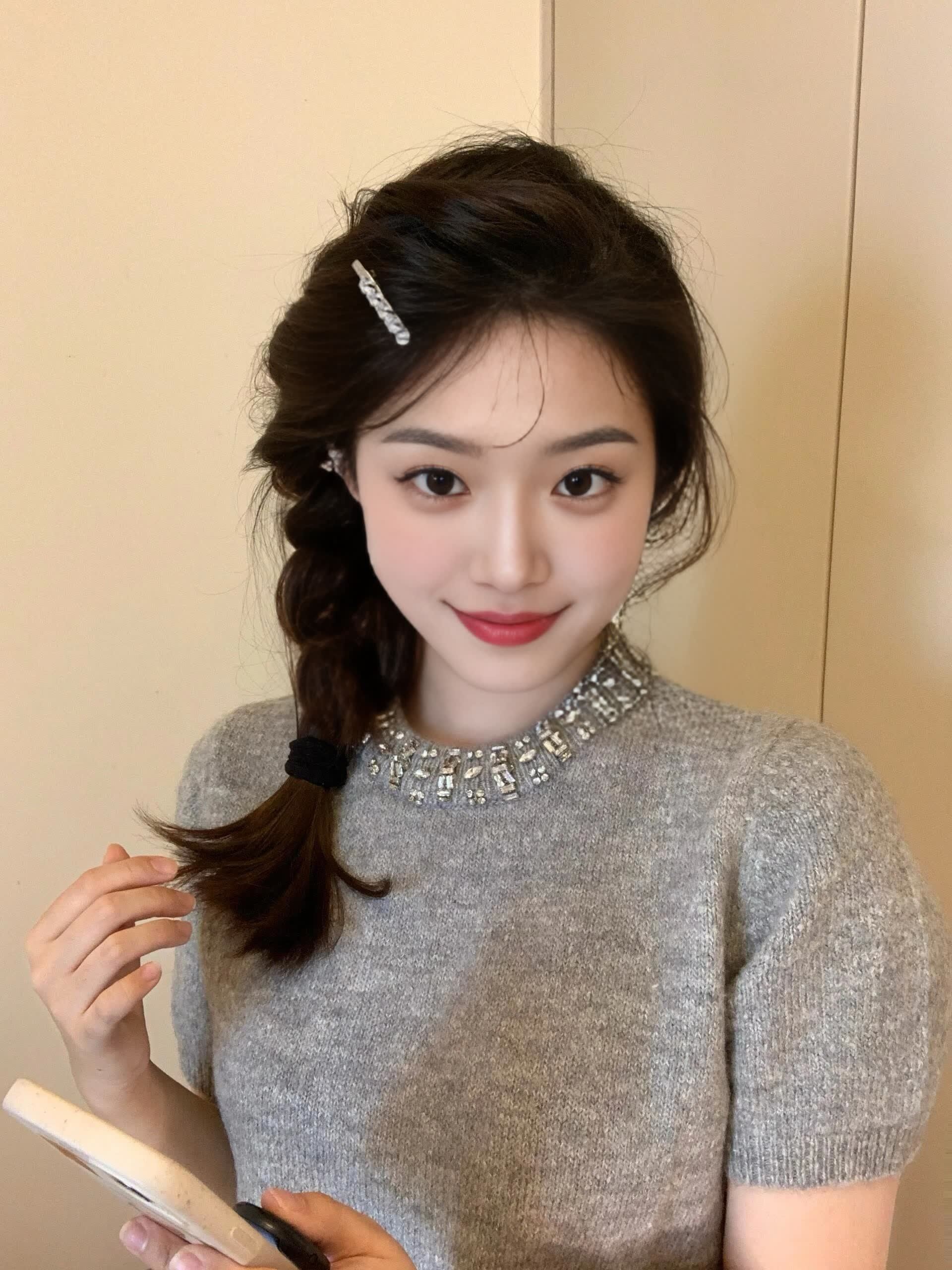 22岁女大学生第6次光子嫩肤