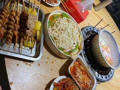 -茸梅路右拐龙虾-农家菜(松江店)