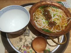 -妈妈故事米线(市府恒隆店)