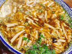 老北京酸辣汤-娄三少·老北京春饼烤鸭家常菜(方庄店)