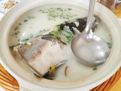 砂锅鱼头-天乐农家鱼头王(天目湖店)