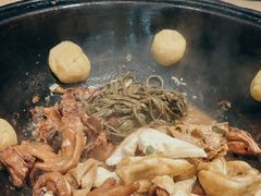 -万里闯关东铁锅炖菜馆(高新旗舰店)