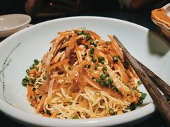 -锅碗瓢盆·重庆本土菜(南坪东东摩店)