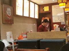 大堂-佬钱湾仔(衣裳街店)