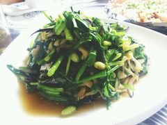 -侬佳蒸菜馆(听潮店)