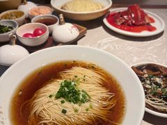 -松鹤面馆·古法焖肉面(观前店)