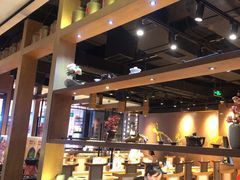 -呷哺呷哺(万达新世界店)