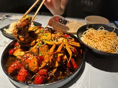 -巴厘龙虾·榜首油焖大虾(洞庭·艺术洋房店)