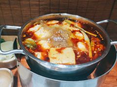 -独食火锅·半米屋台(直营总店)