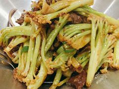 -黄泥岗·地道湖北菜(奥特莱斯店)