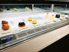 -潮一不贰·法式甜品·生日蛋糕·西式简餐(外滩店)