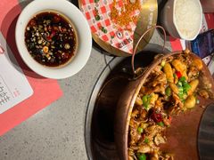 -老佛爷铜炉蛙锅(东门老街店)