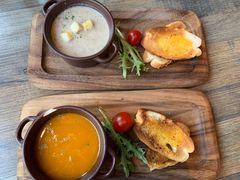 奶油蘑菇汤-提客披萨&烤肉TAKEPIZZAGYROS(环保园店)