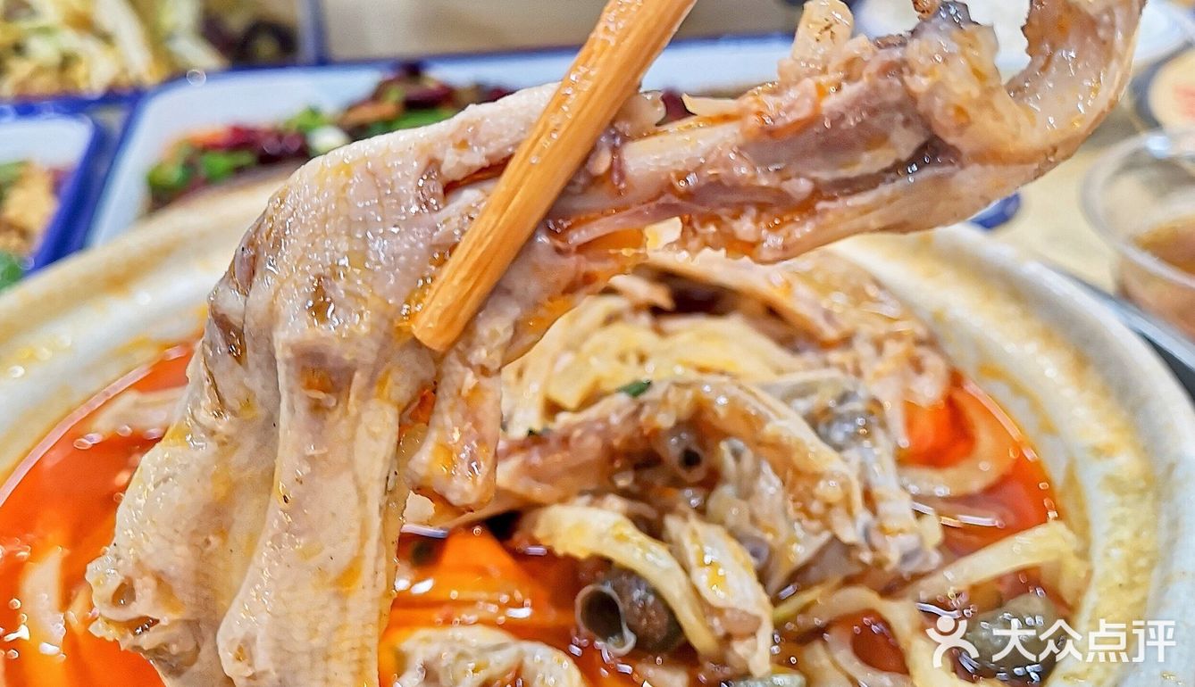 🎡魔都首家摩天轮下的美味大排档🔥  