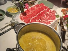 招牌花胶鸡煲汤底-最品火锅