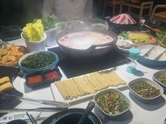 -椰子湾·海南火锅·糟粕醋·椰子鸡(正大广场店)