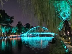 -亮马河大厦停车场