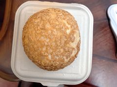 爆浆香草泡芙-君之狮子山·轻糖烘焙(松江印象城店)
