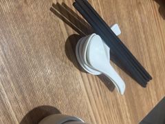 -裕记烧腊连锁餐饮(国商分店)