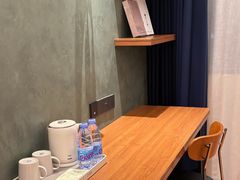 -米漾酒店(深圳会展中心岗厦地铁站店)
