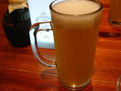 白啤-1886德国汽车餐厅(外滩十六铺码头店)