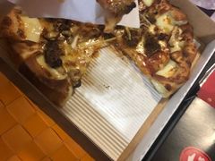 -必胜客(中山北路宅急送店)