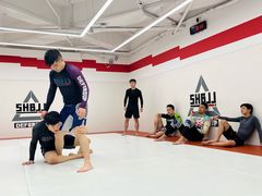 -DEFGROUP·巴西柔术·拳击·摔跤(世纪大道馆)