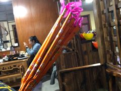 -果松木炭酸菜铜火锅·外婆参鸡汤