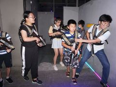 -镭战大联盟真人CS·生日派对·亲子聚会·团建(天安千树店)