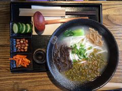 -俏湘私房菜(国贸店)