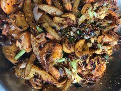 -嘎嘎鸭下巴·爆辣干锅(女人街店)