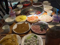 -城墙拐拐火锅(三峡广场黑金冠店)
