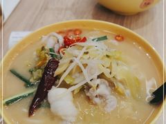 -谭仔米线(皇庭广场店)