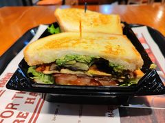 -The Habit Burger Grill 哈比特汉堡(复兴soho店)