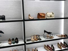 -Charles & Keith(VivoCity)