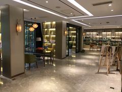 -杭州西湖湖滨银泰亚朵酒店