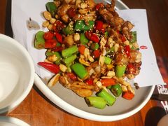 绝味牛蛙-意满花千醉(金茂览秀城店)