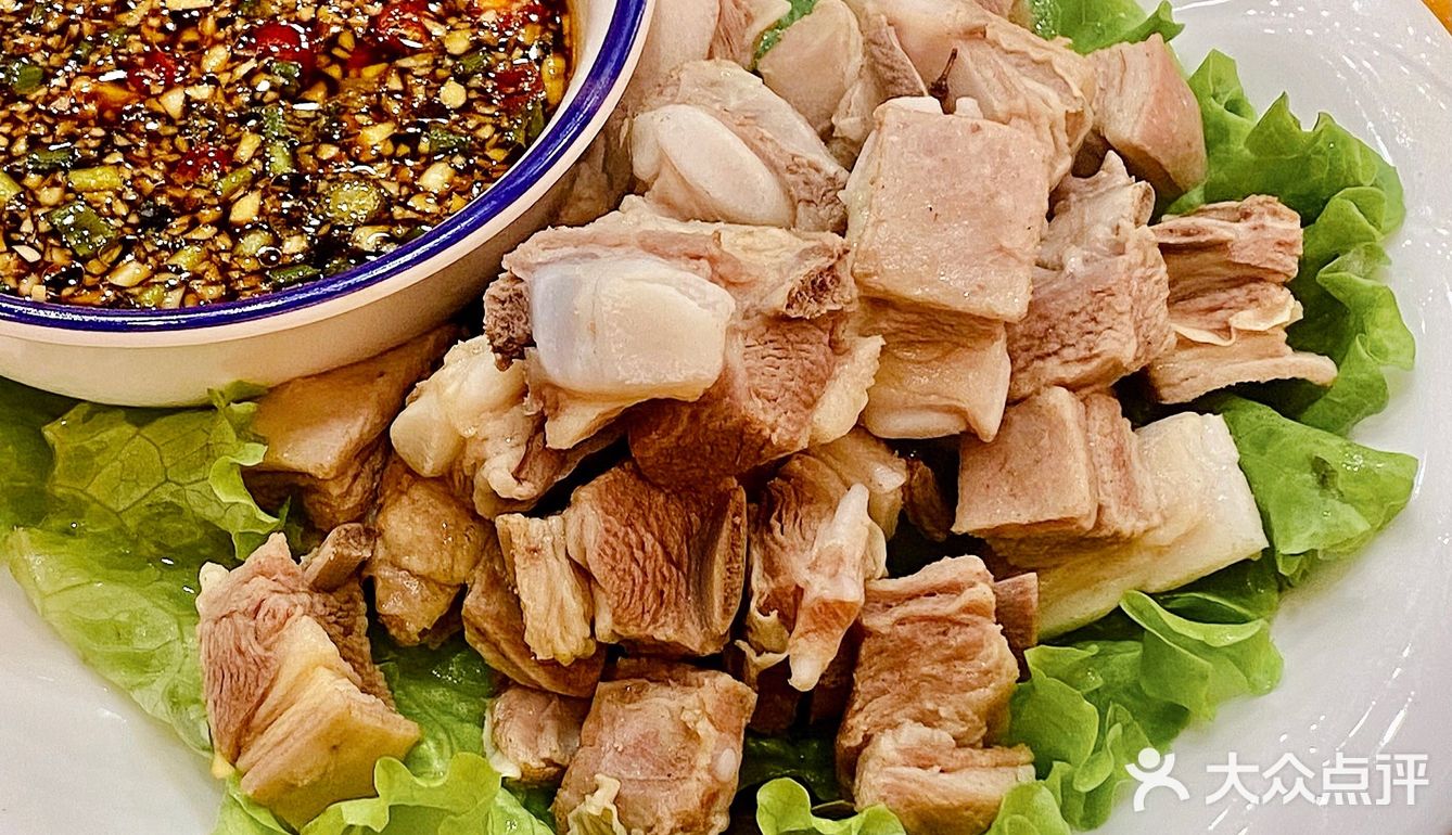 青岛最正宗的盐池滩羊肉🐑铜锅涮肉|爆好吃