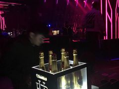 -简奥斯汀·赫本酒吧