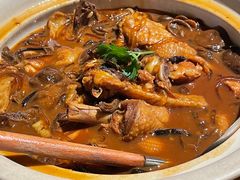 小笨鸡炖榛蘑-奉天小馆·非遗东北菜(沈阳万象城店)