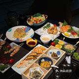 这家宝藏烧鳥威士忌吧居然还有驻唱