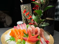 -蟹犇前•帝王蟹雪蟹(陆家嘴店)