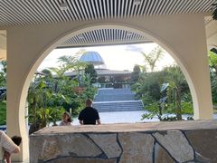 -茅草房·河畔园林火锅