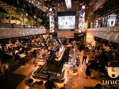 -The ROOF (通盈中心店)