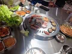 -哈哈碳都·牛肋条无限自助烤肉(宝龙店)