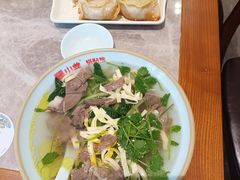 牛肉粉丝汤-小姜锅贴(凤凰街店)